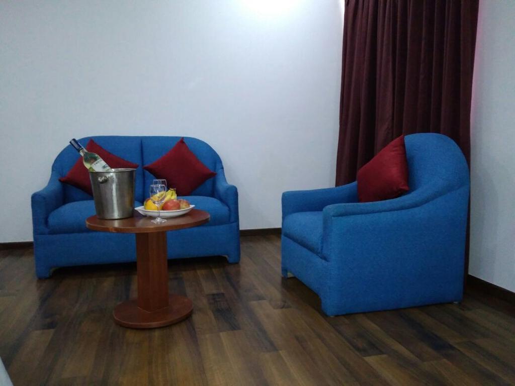The Royal Comfort Bangalore Exterior foto