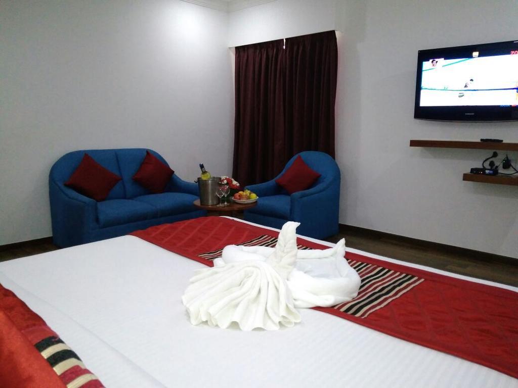 The Royal Comfort Bangalore Exterior foto