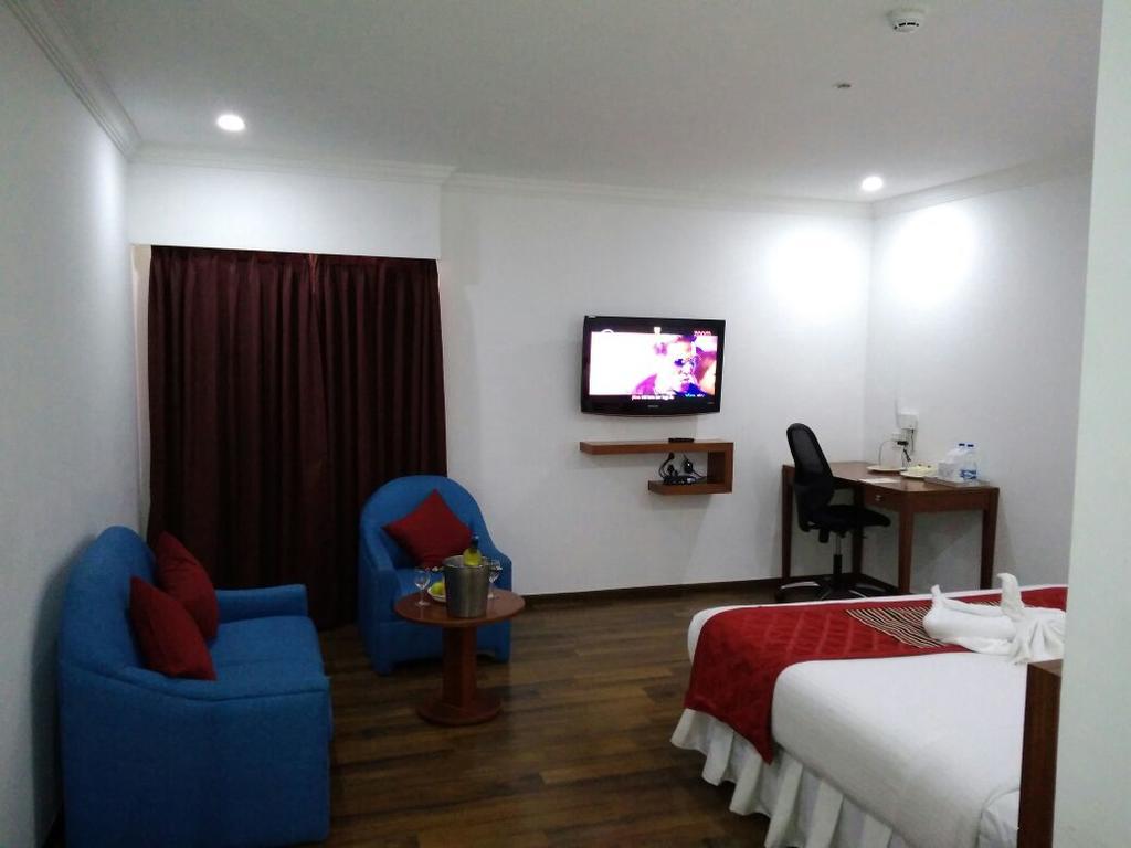 The Royal Comfort Bangalore Exterior foto